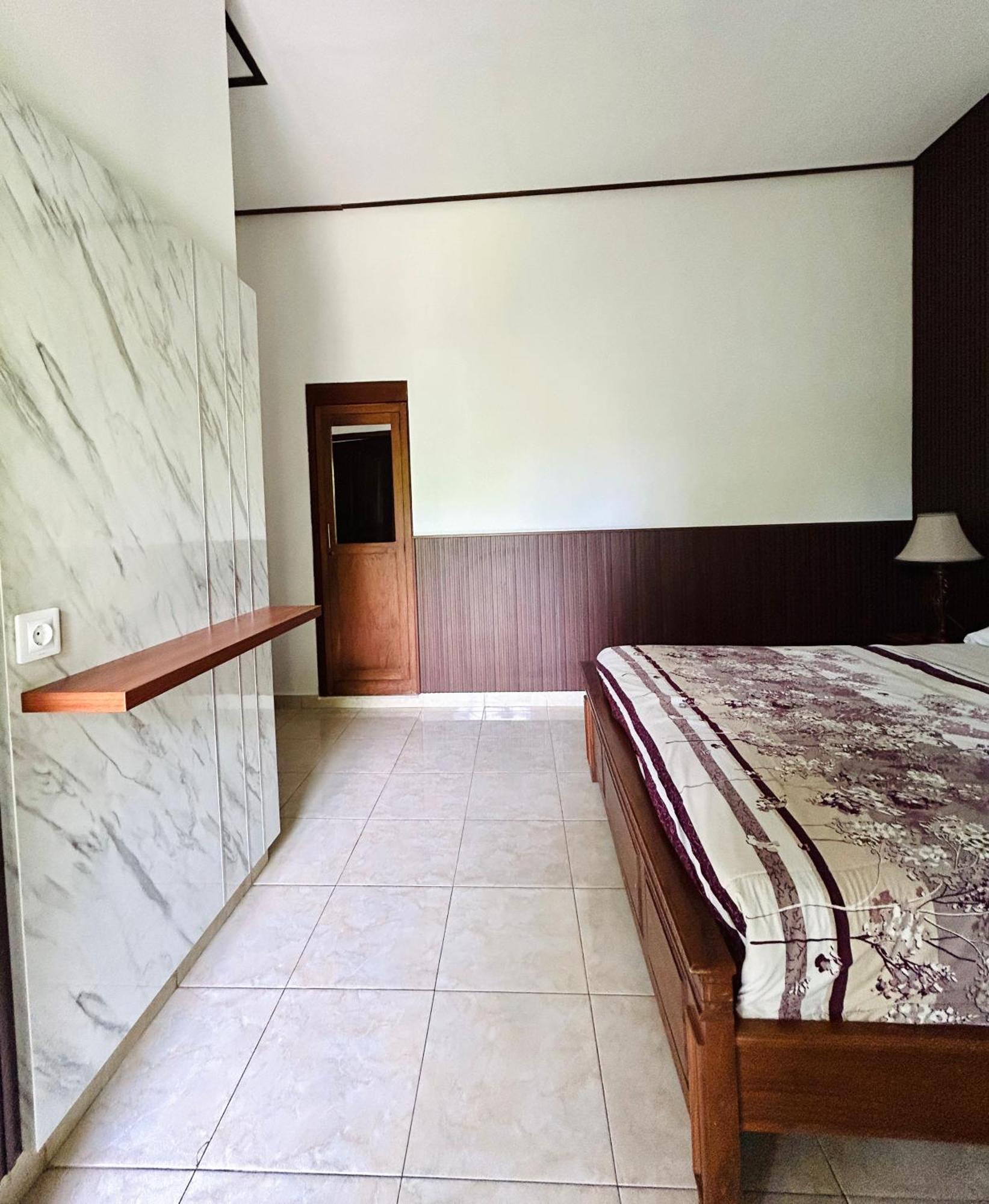 Готель Tregge Surf Camp Uluwatu Номер фото