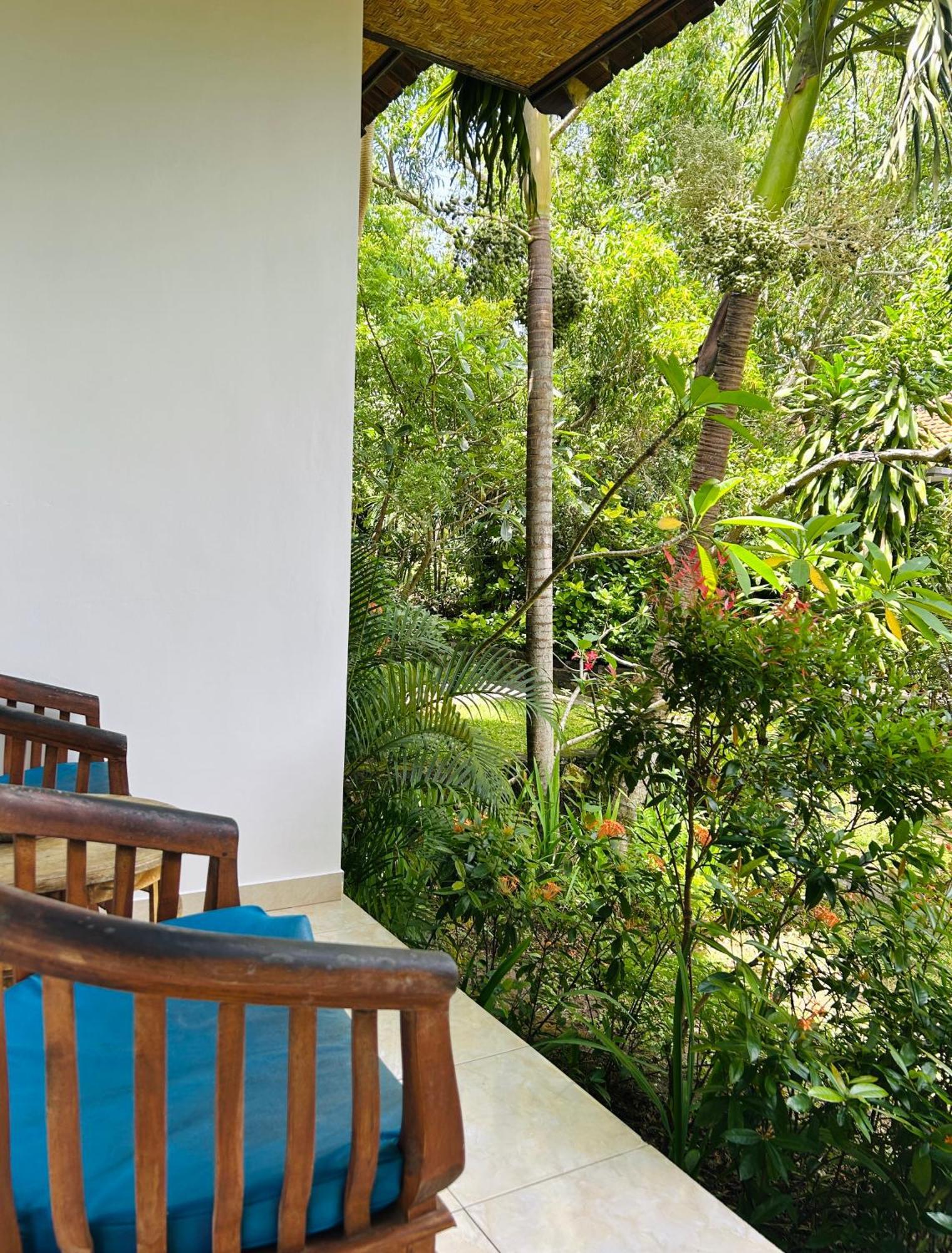 Готель Tregge Surf Camp Uluwatu Номер фото